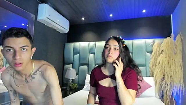 NickandAbby  online show from 05.26.26
