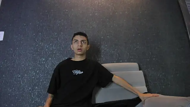 NickandAbby  online show from 05.27.26