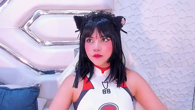 TatiLee online show from 11.10.25