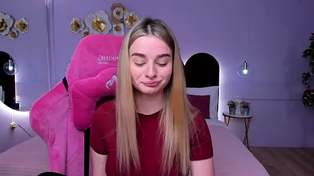 SweetyLicky online show from 11.08.25