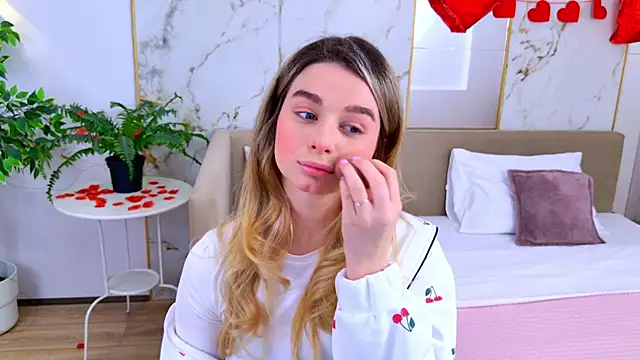 SweetyLicky online show from 02.11.26