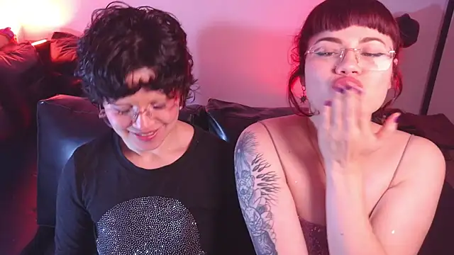 Snapshot of marsearth22_ chatting on 11.09.25 marsearth22 online show from 11.09.25