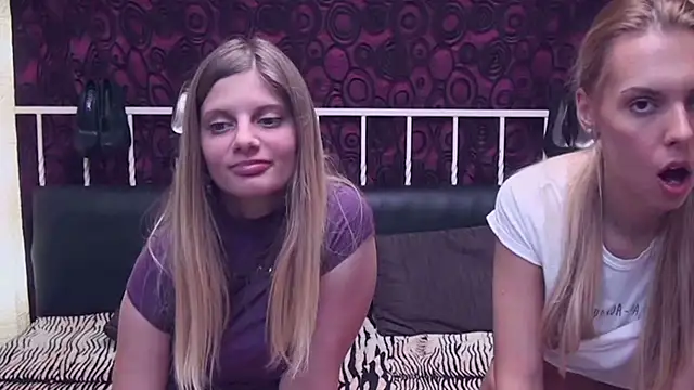 BlondeWitches online show from 10.31.25