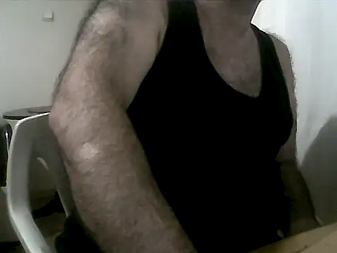 Snapshot of gerek27 chatting on 02.18.26 gerek27 online show from 02.18.26