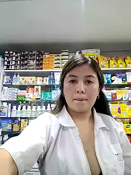 Sophie del Castillo online show from 09.13.25