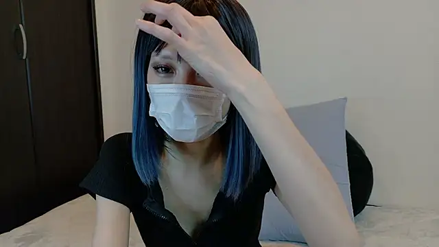 sarina at online show from 03.14.26