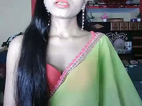 ROSE GOLDE online show from 10.07.25