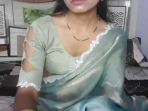 ROSE GOLDE online show from 05.11.26