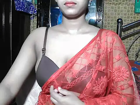 Snapshot of jui- chatting on 09.14.25 jui- online show from 09.14.25