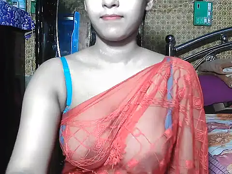 Snapshot of jui- chatting on 09.26.25 jui- online show from 09.26.25