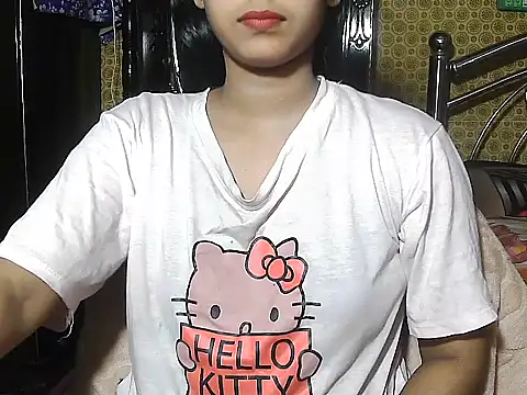 Snapshot of jui- chatting on 10.02.25 jui- online show from 10.02.25