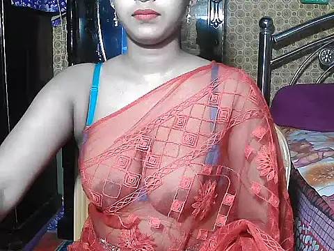 Snapshot of jui- chatting on 10.08.25 jui- online show from 10.08.25