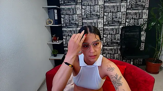 DanielaMonroe online show from 05.20.26
