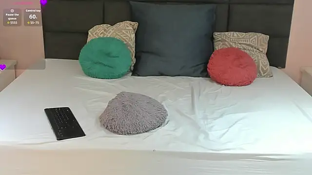 Snapshot of Abby-campbel chatting on 11.20.25 Abby-campbel online show from 11.20.25