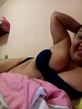 Caroomoom27 online show from 09.21.25