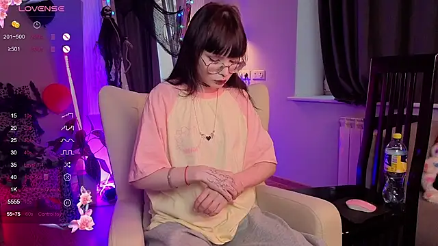 Misa Perfect online show from 11.01.25