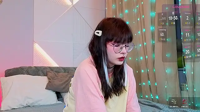 Misa Perfect online show from 12.04.25