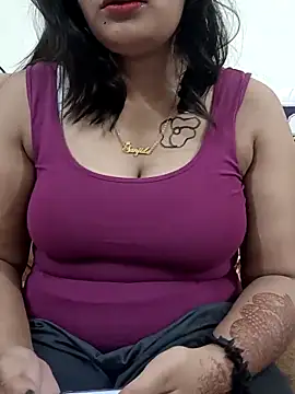 Snapshot of Disha-sexy chatting on 09.22.25 Disha-sexy online show from 09.22.25