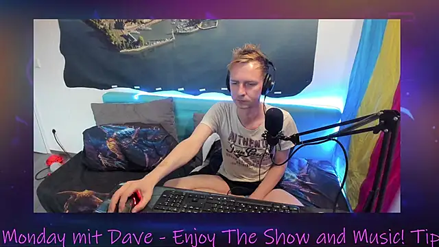 DaveLindau online show from 10.27.25