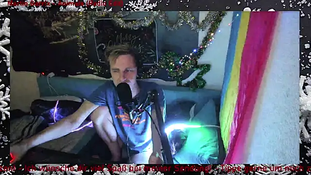 Snapshot of DaveLindau chatting on 12.21.25 DaveLindau online show from 12.21.25