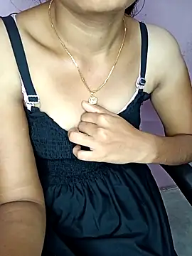 Nidhi lovely online show from 09.13.25