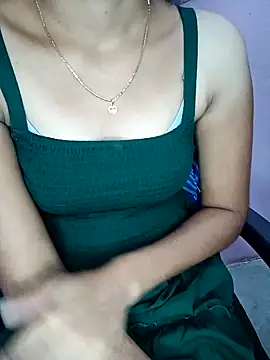 Nidhi lovely online show from 09.23.25