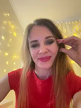 LucieMack online show from 01.12.26