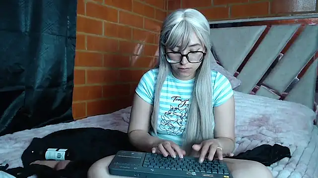 Arianna fairy online show from 03.25.26