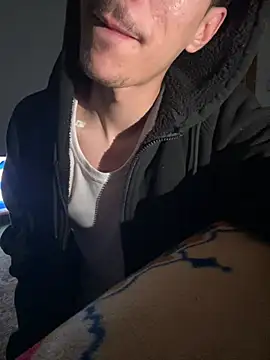 HitShelf online show from 02.12.26