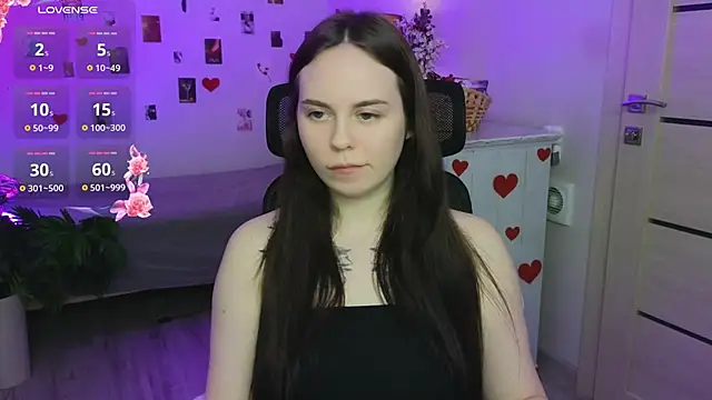 Alice Moondark online show from 03.02.26