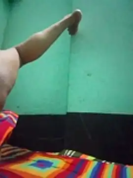 Maria Mahi online show from 10.27.25