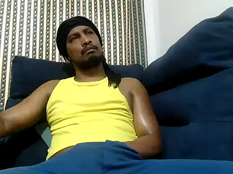 Snapshot of ElCaballeroNegro24 chatting on 09.11.25 ElCaballeroNegro24 online show from 09.11.25