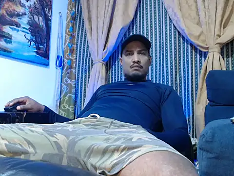 Snapshot of ElCaballeroNegro24 chatting on 10.14.25 ElCaballeroNegro24 online show from 10.14.25