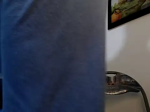 Snapshot of ElCaballeroNegro24 chatting on 10.31.25 ElCaballeroNegro24 online show from 10.31.25