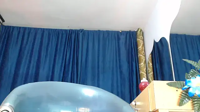 ElCaballeroNegro24 online show from 12.21.25