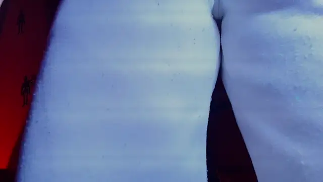 Snapshot of m_rosee chatting on 10.24.25 m rosee online show from 10.24.25