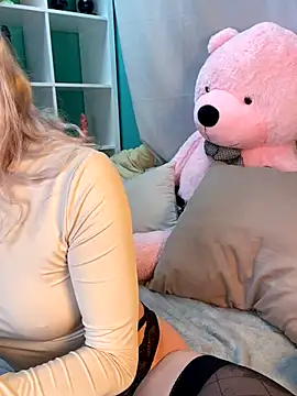 TheRealJessyLey online show from 11.25.25