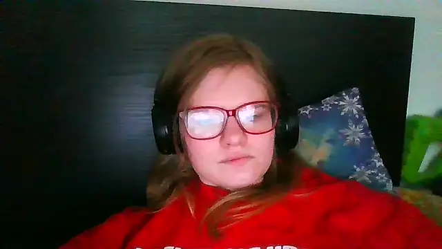 Moonolighta online show from 02.15.26