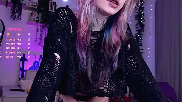 Lollyshy online show from 12.20.25