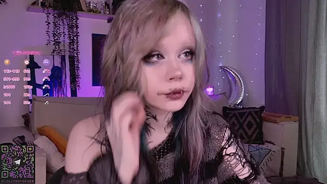 Lollyshy online show from 02.22.26