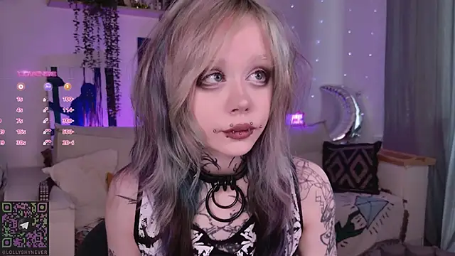 Lollyshy online show from 02.25.26