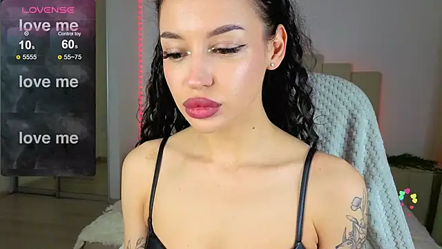 Alexa   Hill online show from 10.14.25