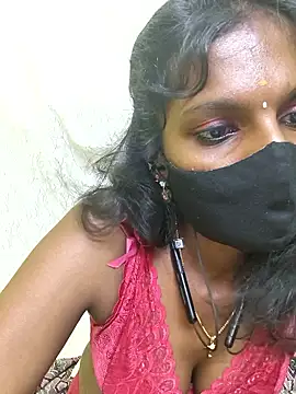 Snapshot of Honey_rosetamil chatting on 04.18.26 Honey rosetamil online show from 04.18.26