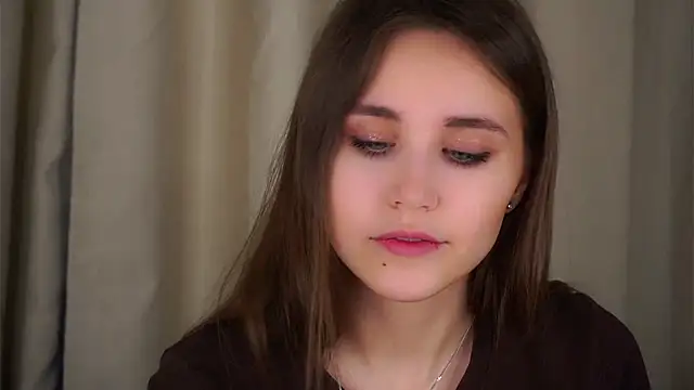 EthalFlowers online show from 11.24.25