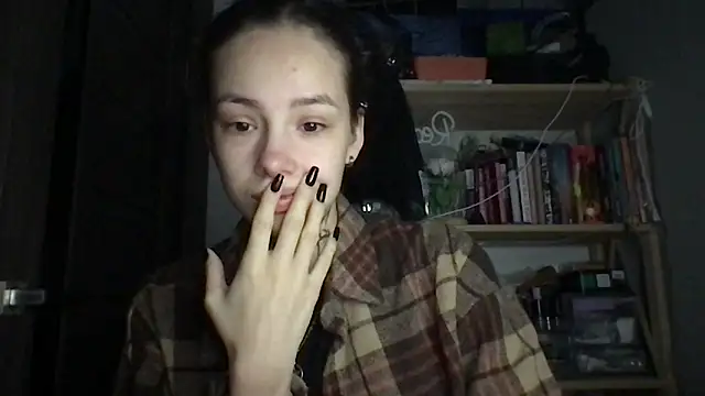 Yuna5343 online show from 10.13.25