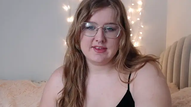 AgnesRoseCams online show from 02.12.26