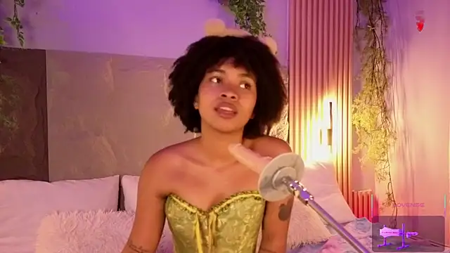 Snapshot of Lolalewis777 chatting on 01.07.26 Lolalewis777 online show from 01.07.26