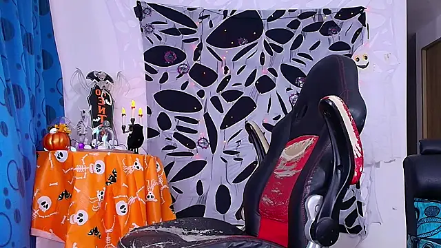 Snapshot of DaveSoldier chatting on 11.03.25 DaveSoldier online show from 11.03.25