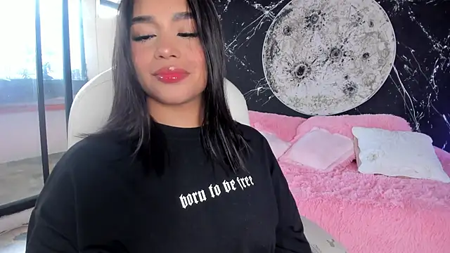 ShaniaDaniels online show from 11.12.25