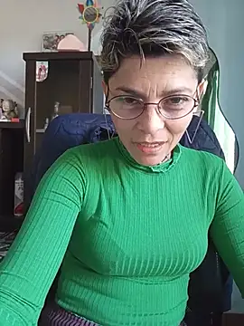 Snapshot of Lulypsicologasexual chatting on 05.13.26 Lulypsicologasexual online show from 05.13.26